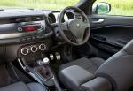 Alfa Romeo Giulietta Cloverleaf 2010 года (UK)